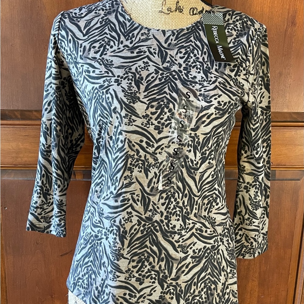 Rebecca Malone Small Timber Wolf 3/4 Sleeve Cotton Top NWT